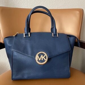 Michael Kors Hudson Satchel